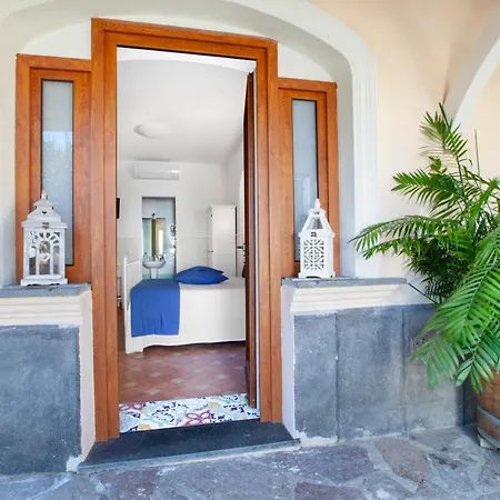 Daire Casa Sorrento, Immerso Nel A Pochi Passi Dal Centro Sorrento
