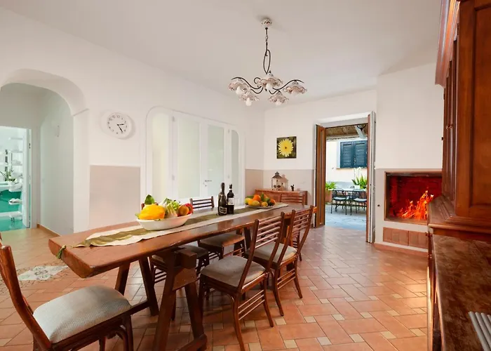 Casa Sorrento, Immerso Nel A Pochi Passi Dal Centro